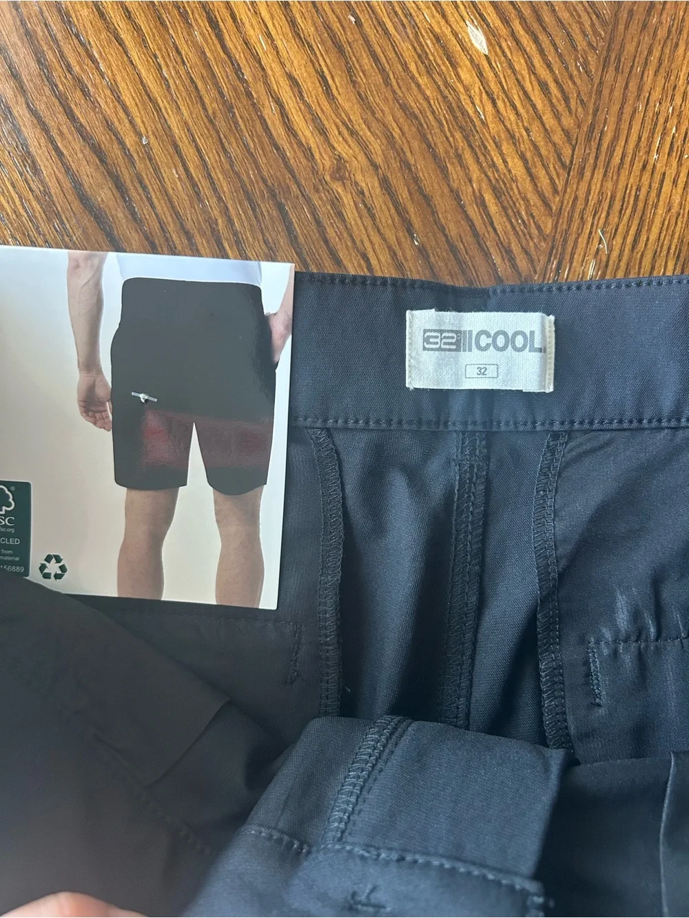 32 degree La Men's 9” inseam Stretch Shorts - Black size 32